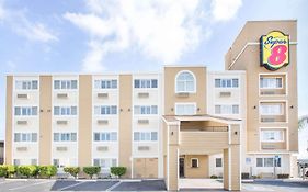 Super 8 By Wyndham National City Chula Vista